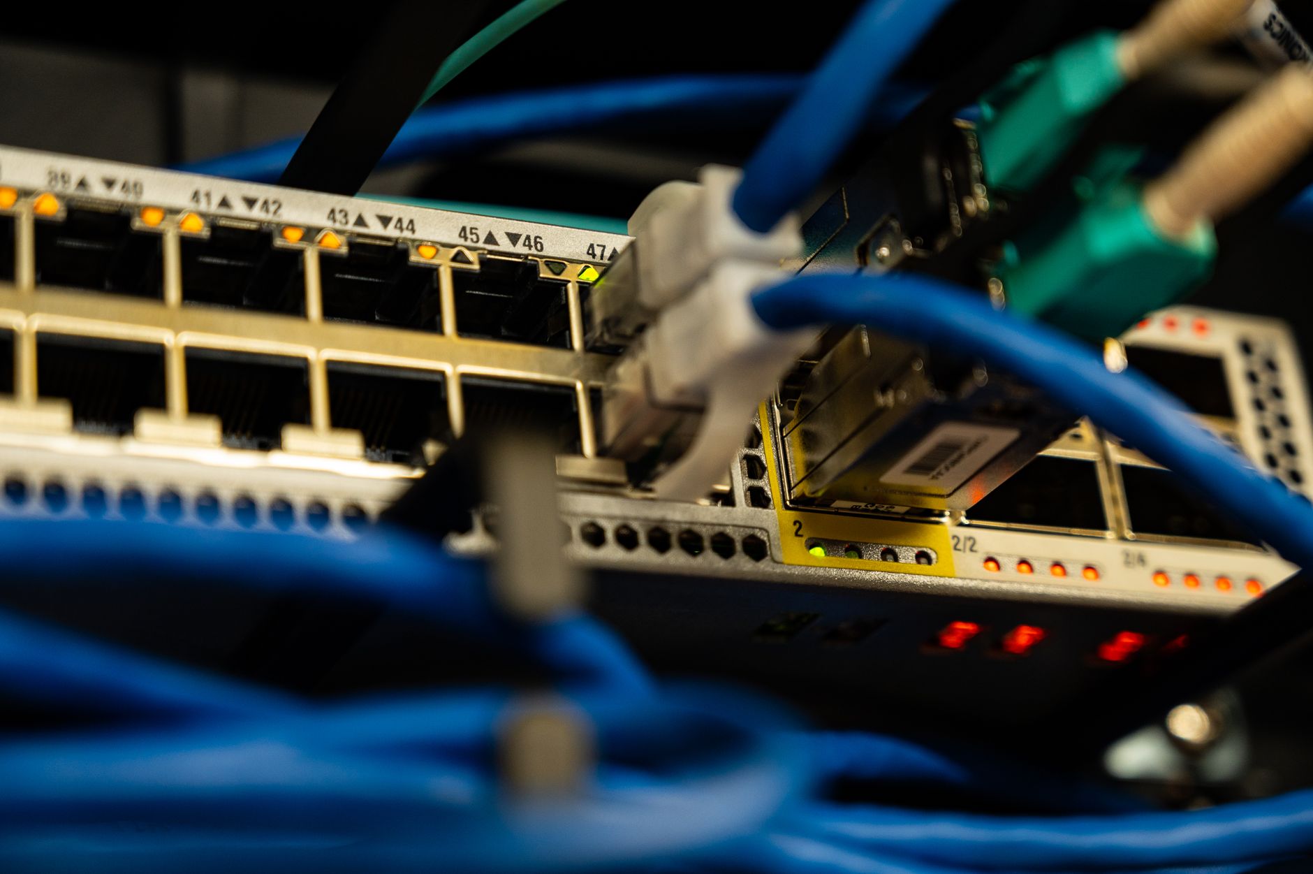 Turbobit プレミアム ダウンロード速度 比較: 無料 vs 有料の実測